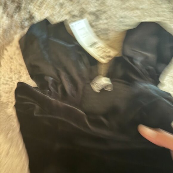 Zara Velvet top - Picture 3 of 3